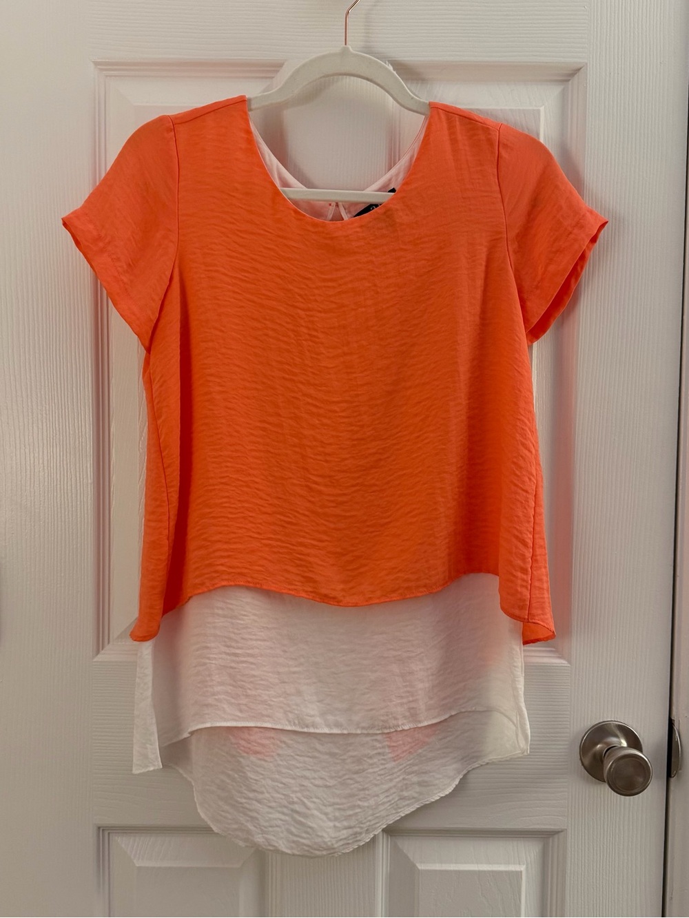 a.n.a Coral White High Low Layered Blouse Extra Small